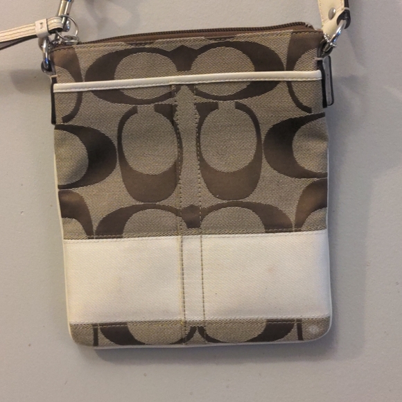 Coach Crossbody Messenger Bag - Picture 3 of 4